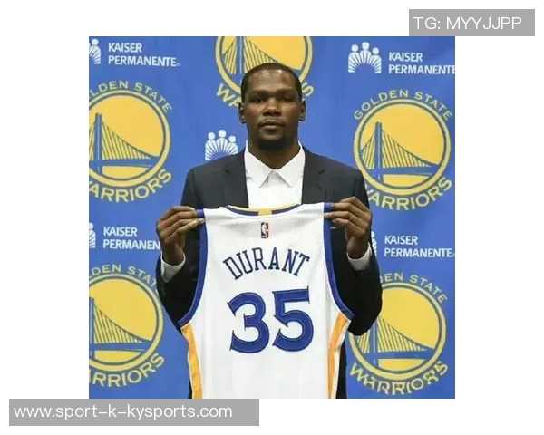 勇士管理层霍里坦言杜兰特不会有雕像球队历史早已辉煌